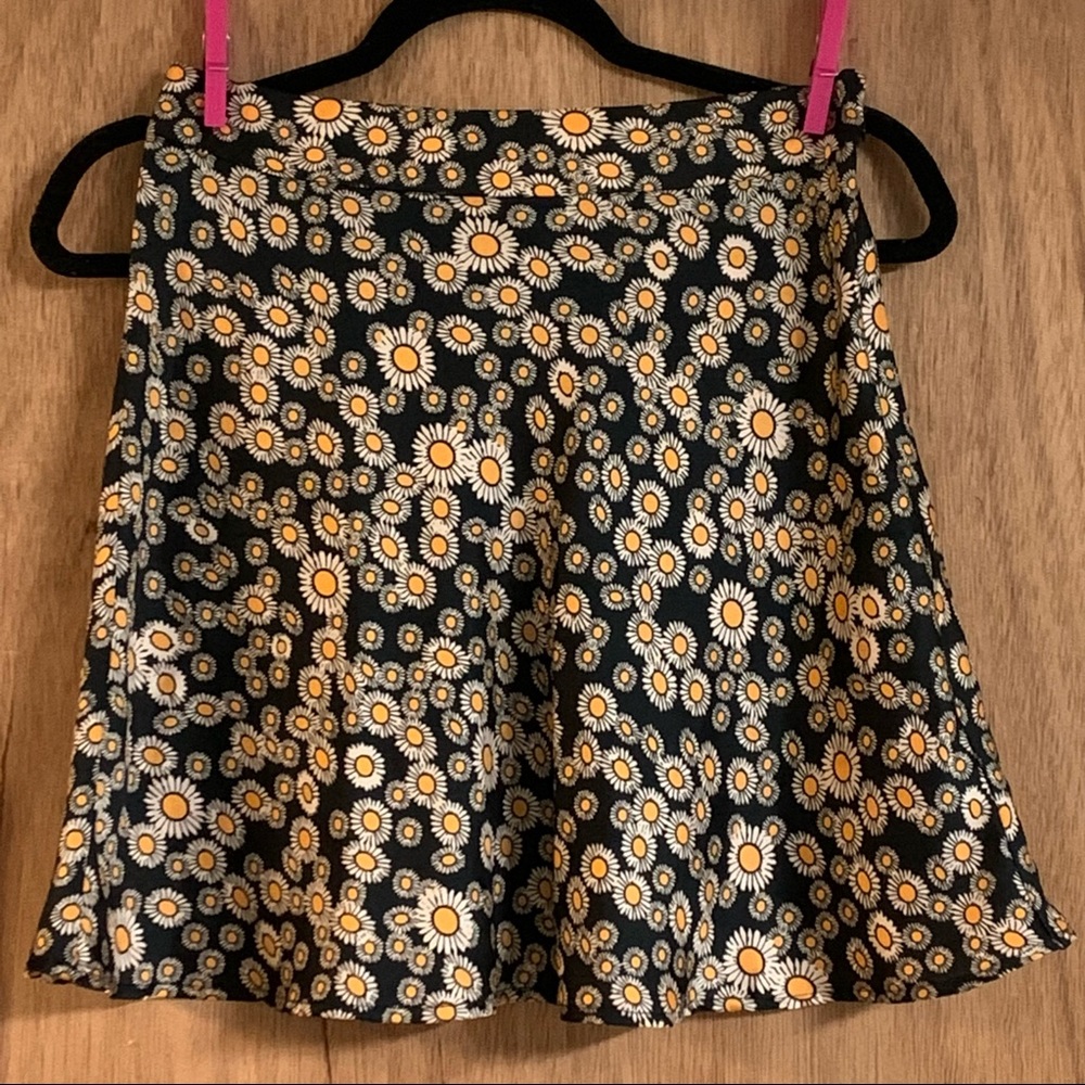 FREE PEOPLE Daisy MINI SKIRT!